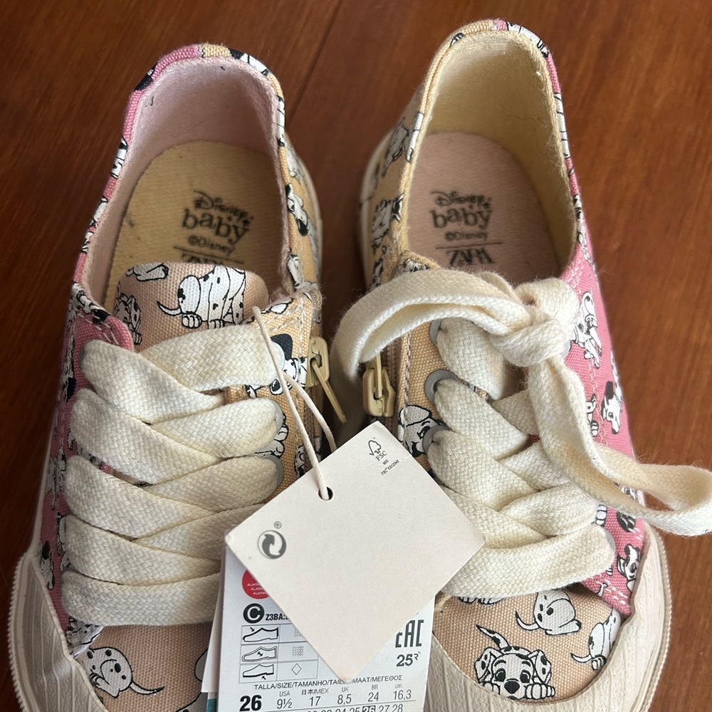 NWT Disney Zara Baby 101 Dalmatians Shoes 26/9.5